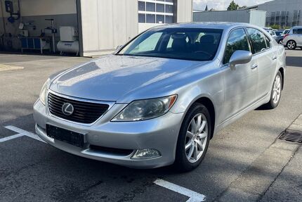 Lexus Andere 321.000 km 6.300 &euro; Geisenheim 65366