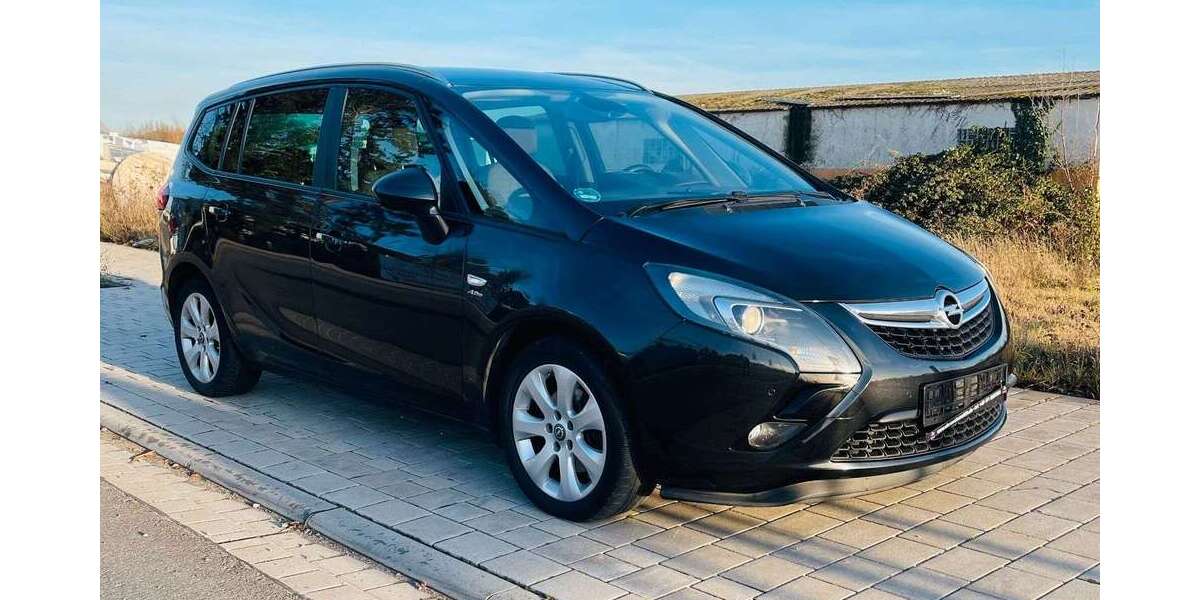 Opel Zafira 154.000 km 7.200 &euro; Nauheim 64569