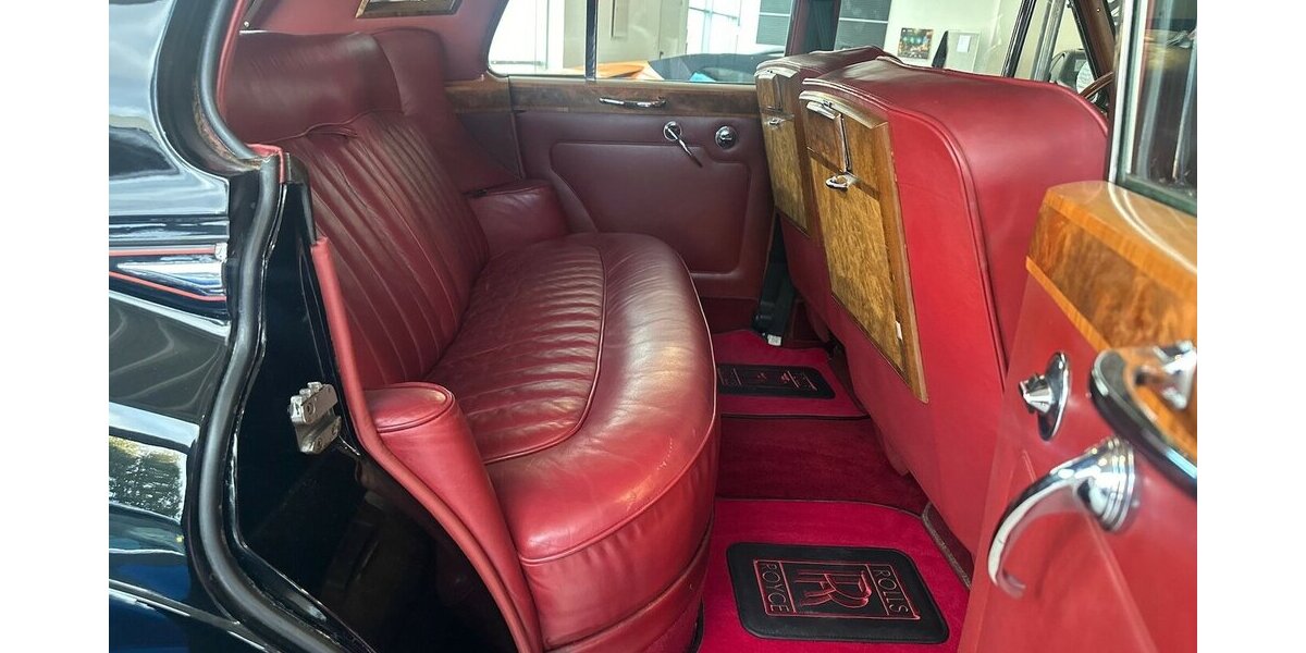 Rolls Royce Silver Cloud III 6.2 |Schwarz-Rot|Classic Data 2| 112.506 km 42.499 &euro; Mainz-Kostheim 55246