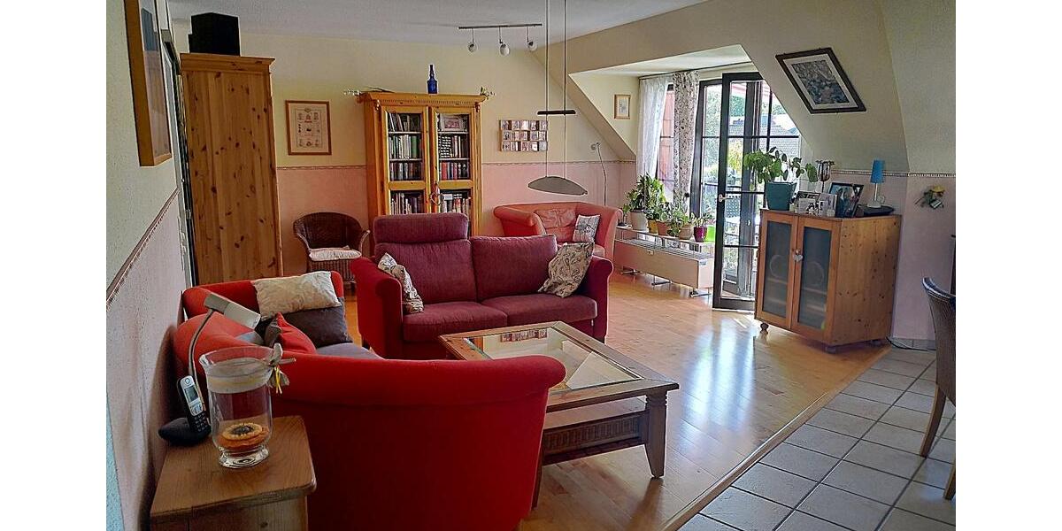Dachgeschoßwohnung Hattersheim am Main - 3 Zimmer, 84 m&sup2;, 330.000&euro; | Angebot:26463045