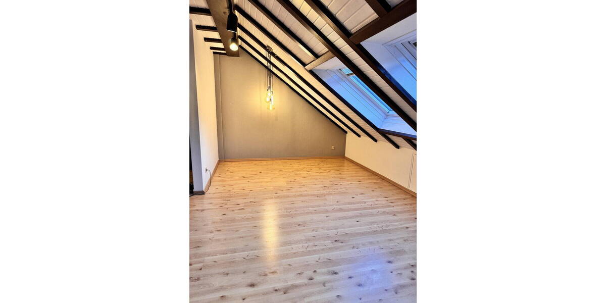 Etagenwohnung Bad Schwalbach Heimbach - 2 Zimmer, 77 m&sup2;, 186.000&euro; | Angebot:26239039