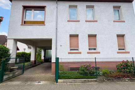 Haus zum Kaufen in Neu-Isenburg 576.000 € 168 m² 8 zimmer