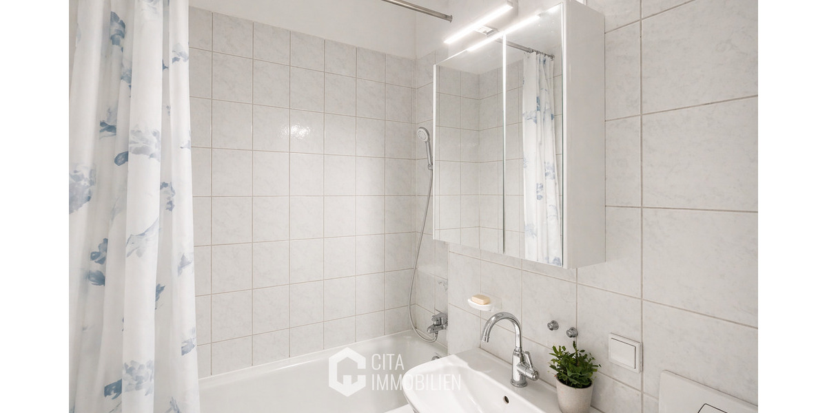 Etagenwohnung Wiesbaden Biebrich - 3 Zimmer, 71 m&sup2;, 229.000&euro; | Angebot:26308425