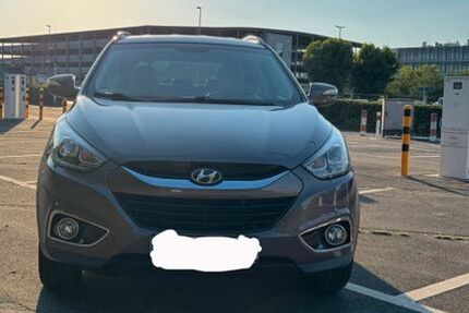 Hyundai ix35 260.000 km 6.900 &euro; RÜSSELSHEIM 65428