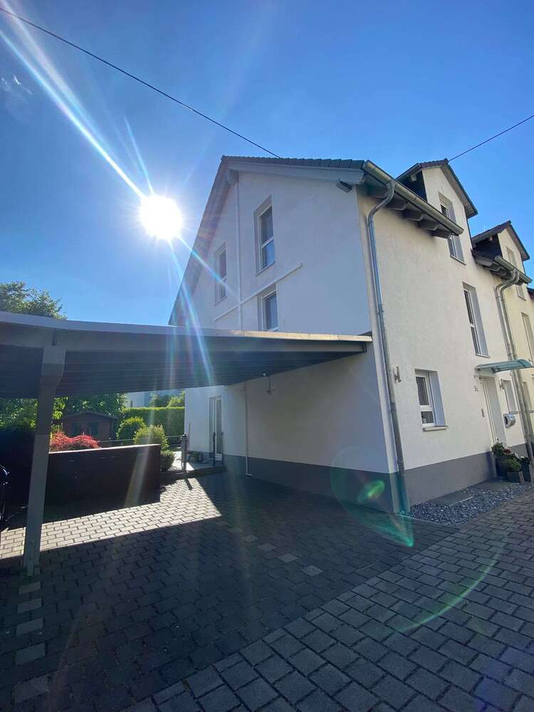 Haus zum Kaufen in Frankfurt 839.000 € 159 m²