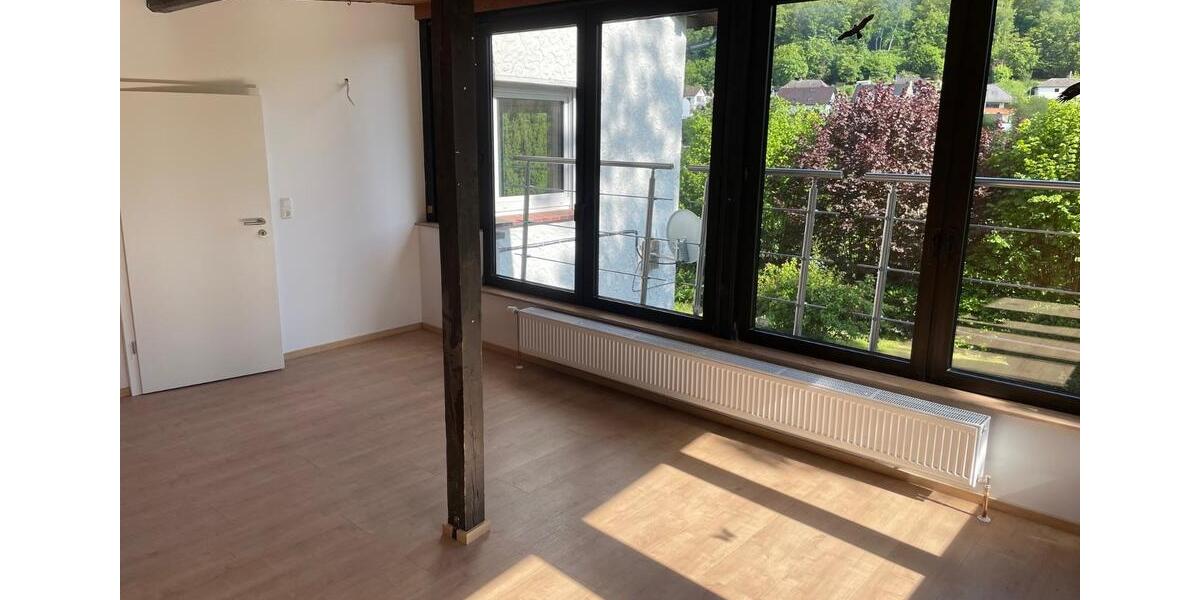 Maisonettenwohnung Waldems - 6 Zimmer, 155 m&sup2;, 1.650&euro; | Angebot:26382707
