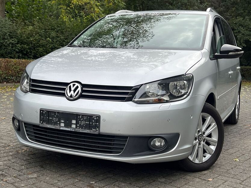 VW Touran 212.000 km 7.390 € Groß Gerau 64521
