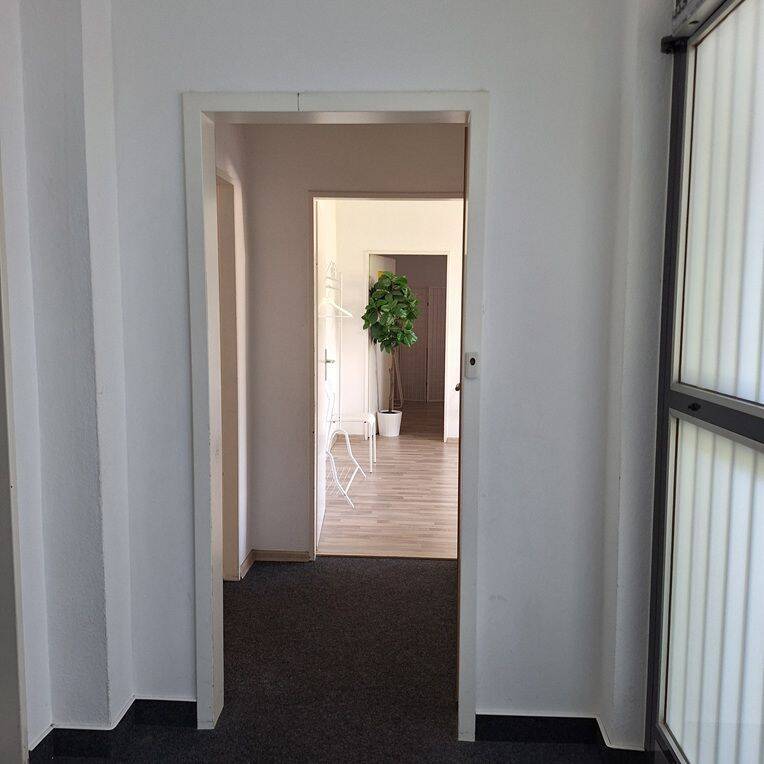 65933 Ffm.-Griesheim - Praxisfläche ca. 125 m²