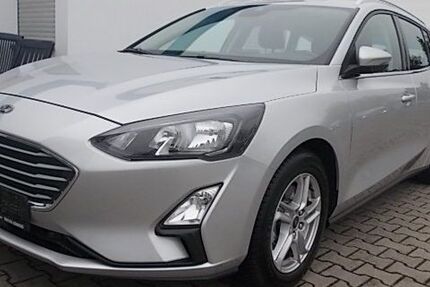 Ford Focus 71.000 km 11.900 &euro; Mörfelden 64546