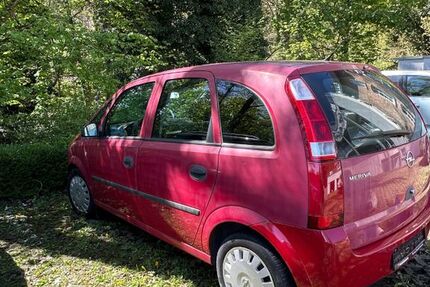 Opel Meriva 122.000 km 1.900 &euro; Hofheim 65719