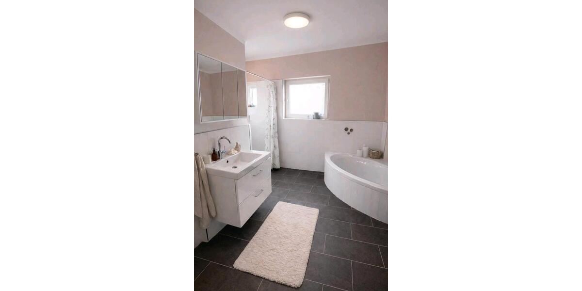 Einfamilienhaus Taunusstein - 6 Zimmer, 200 m&sup2;, 989.000&euro; | Angebot:26715407