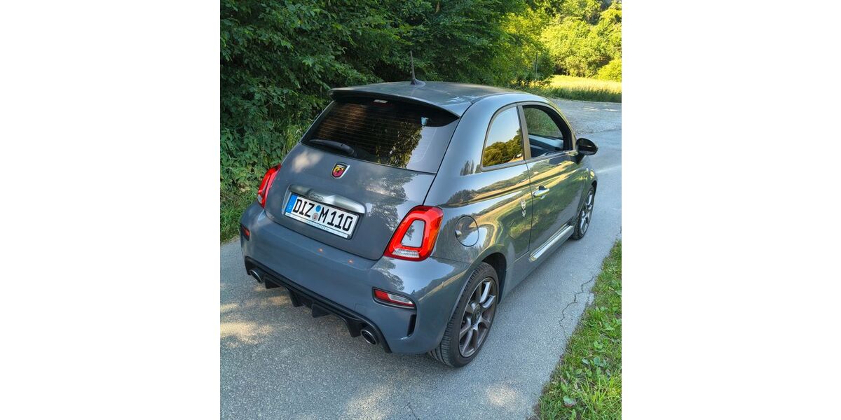 Abarth 595 108.000 km 10.700 &euro; Aarbergen 65326
