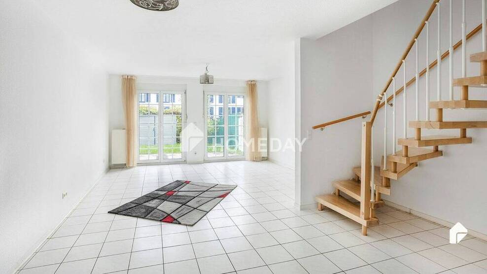 Charmantes Reihenmittelhaus mit Garten und Terrasse in ruhiger Lage von Riedberg - sofort bezugsfrei