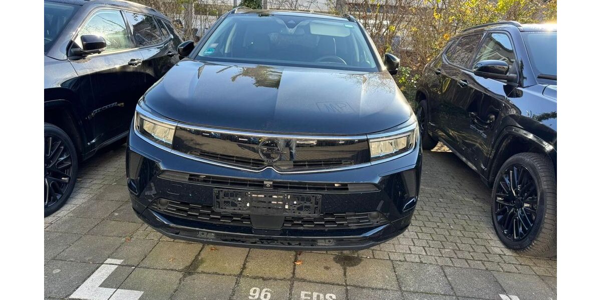 Opel Grandland (X) 10.982 km 23.980 € Rüsselsheim 65428