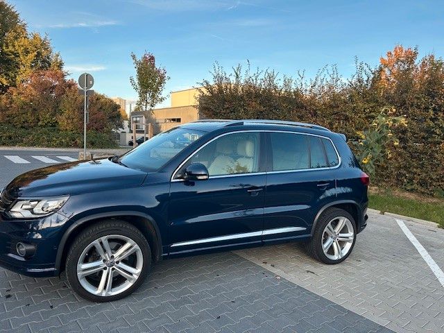VW Tiguan 94.850 km 15.700 € Bad Soden 65812