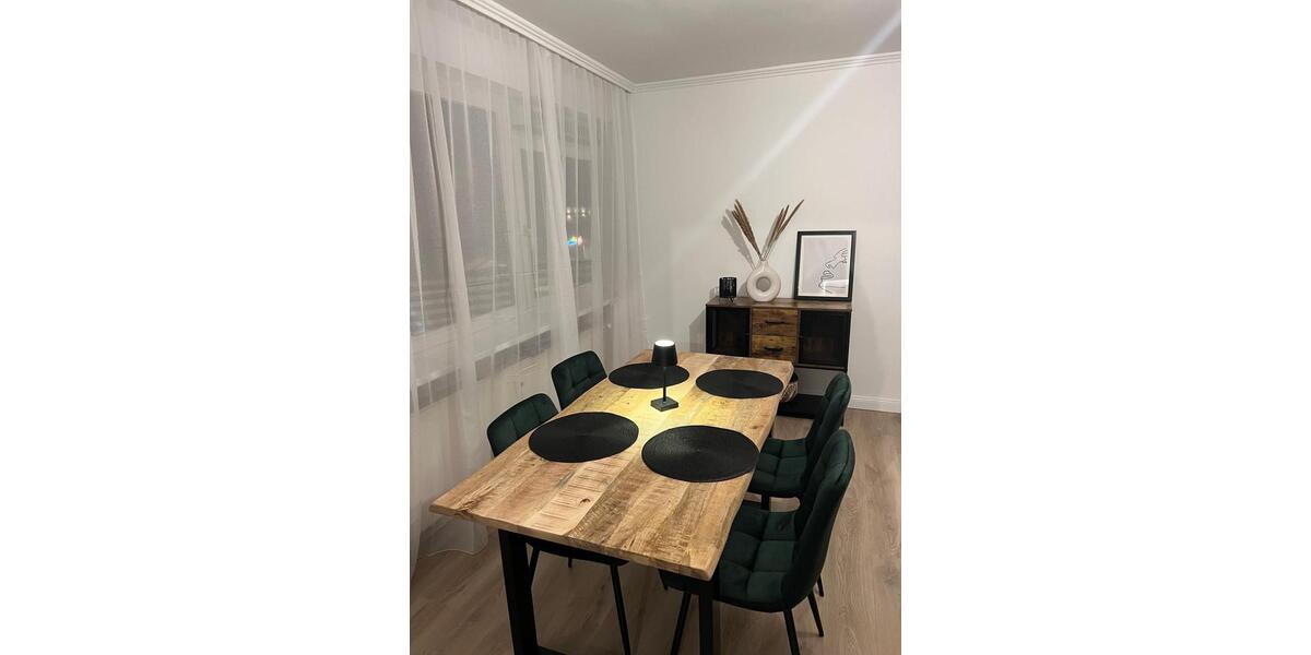 Hochparterre Wiesbaden Südost - 2 Zimmer, 70 m&sup2;, 1.435&euro; | Angebot:24513808