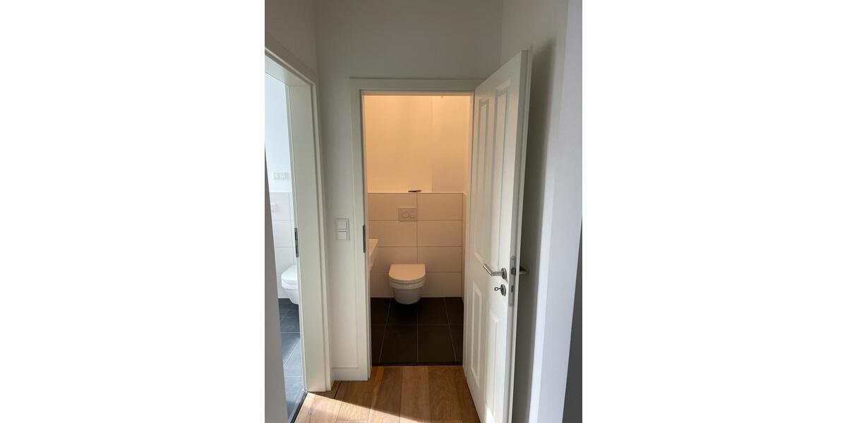 Erdgeschoßwohnung Bad Soden am Taunus - 2 Zimmer, 98 m&sup2;, 1.500&euro; | Angebot:24395405