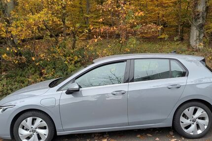 VW Golf 58.200 km 19.200 &euro; Kronberg im Taunus 61476