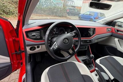 VW Polo