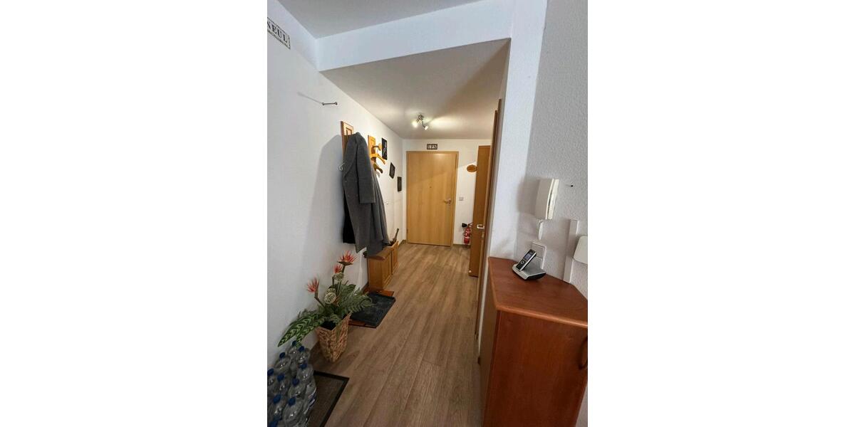 Erdgeschoßwohnung Idstein - 2 Zimmer, 76 m&sup2;, 1.050&euro; | Angebot:25134350