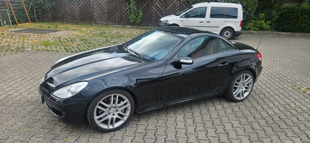 Mercedes-Benz SLK 350 196.216 km 12.000 € Stadecken-Elsheim 55271