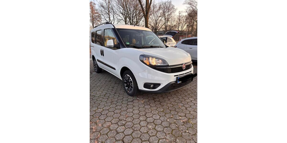 Fiat Doblo 129.000 km 10.800 &euro; Hochheim 65239