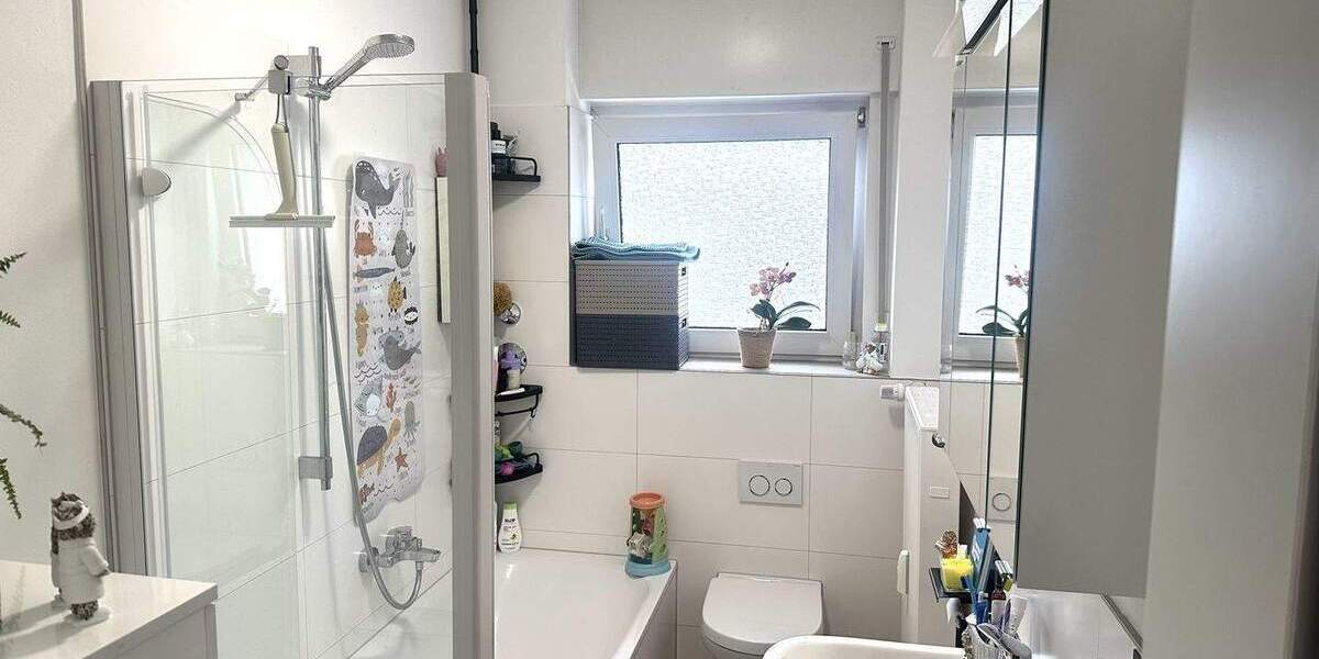 Etagenwohnung Hofheim am Taunus Hofheim - 3 Zimmer, 80 m&sup2;, 1.050&euro; | Angebot:25626435