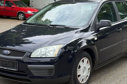 Ford Focus 200.000 km 2.298 &euro; Rüsselsheim 65428