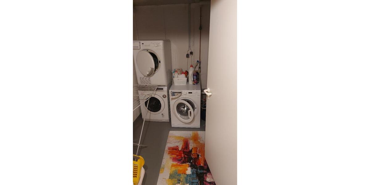 Reihenhaus Wiesbaden Schierstein - 4 Zimmer, 123 m&sup2;, 670.000&euro; | Angebot:26084328