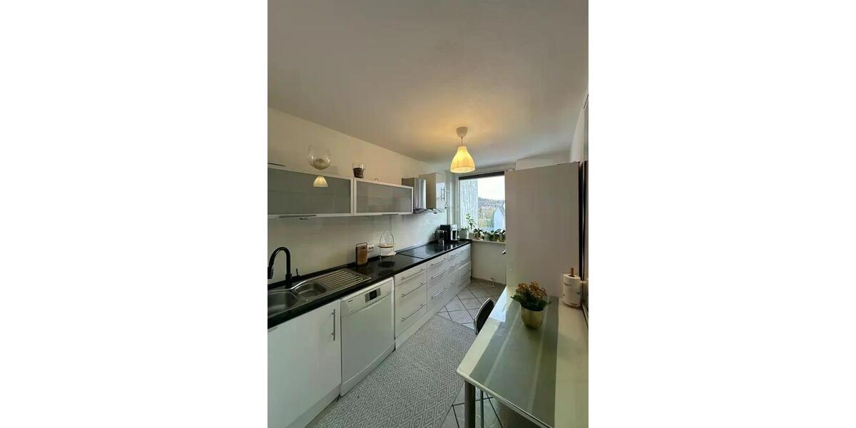 Etagenwohnung Taunusstein - 4 Zimmer, 104 m&sup2;, 239.000&euro; | Angebot:26090487