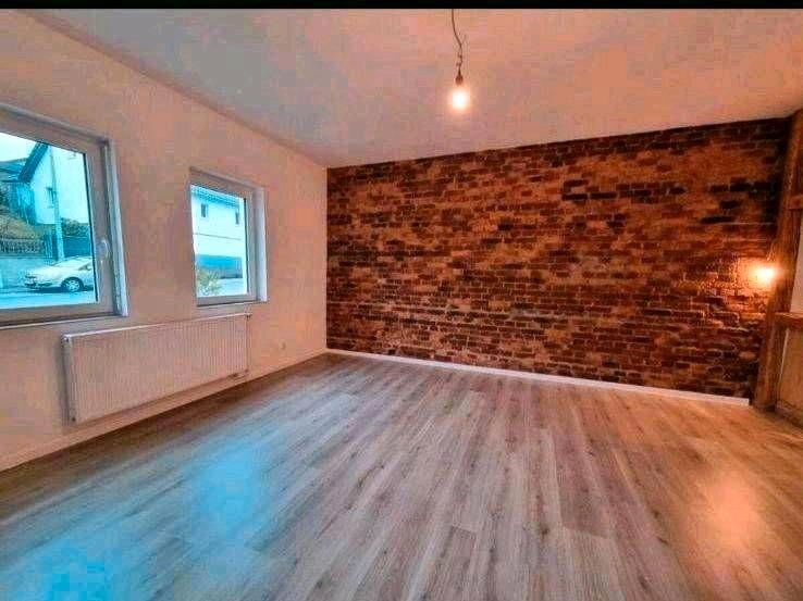 Einfamilienhaus Schmitten im Taunus - 4 Zimmer, 123 m&sup2;, 1.800&euro; | Angebot:26619700