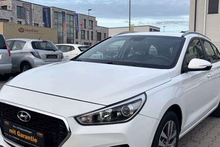 Hyundai i30 80.000 km 11.850 &euro; Kelkheim 65779