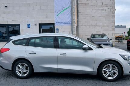 Ford Focus 56.450 km 15.390 &euro; Ingelheim 55218