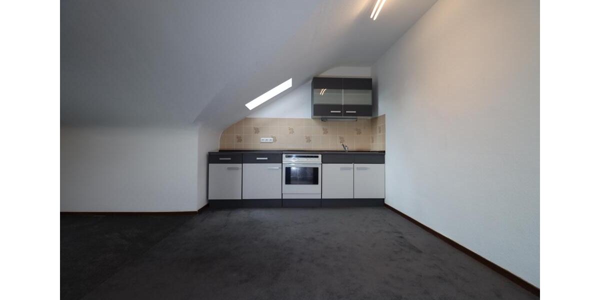 Dachgeschoßwohnung Bad Camberg - 1 Zimmer, 41 m&sup2;, 570&euro; | Angebot:25284570