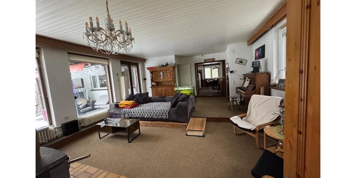 Freistehendes Einfamilienhaus 130m2 in Engenhahn Wildpark 4.5 zimmer