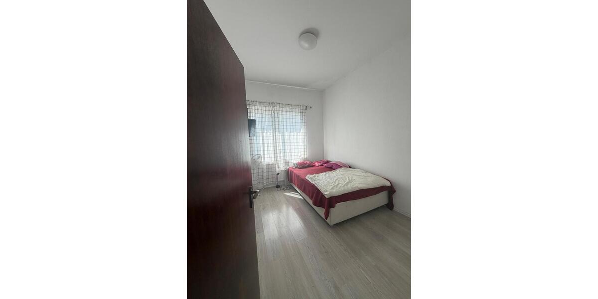 Etagenwohnung Frankfurt am Main Bockenheim - 2 Zimmer, 50 m&sup2;, 1.200&euro; | Angebot:26625714