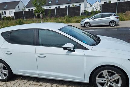 Seat Leon 112.000 km 13.900 &euro; Wiesbaden 65205