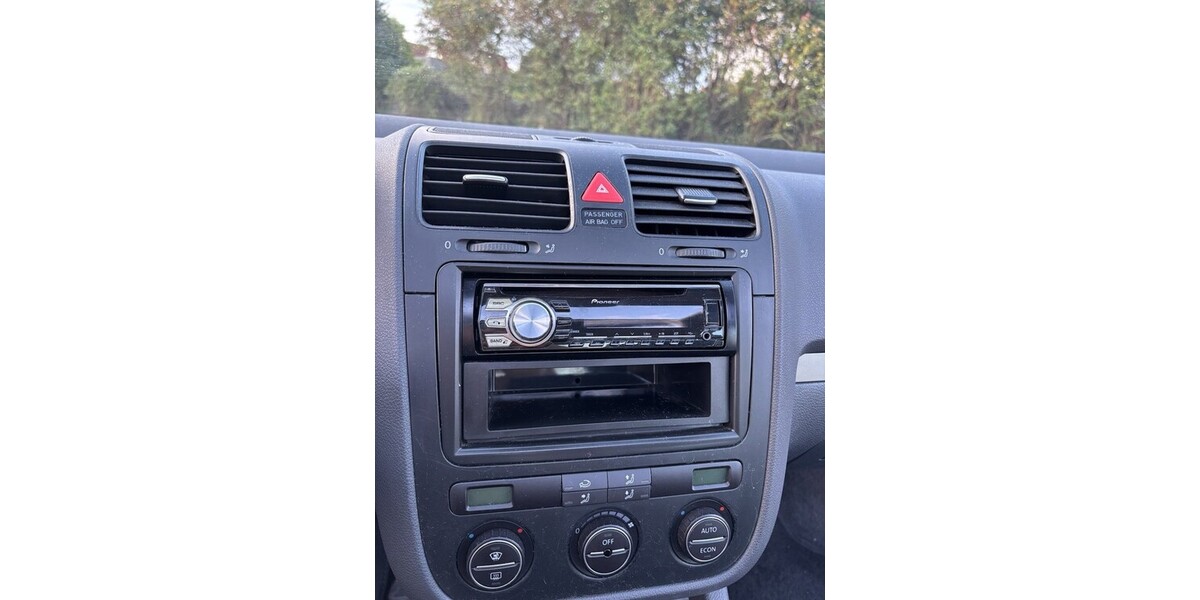 VW Golf 173.000 km 4.500 € Wiesbaden 65183