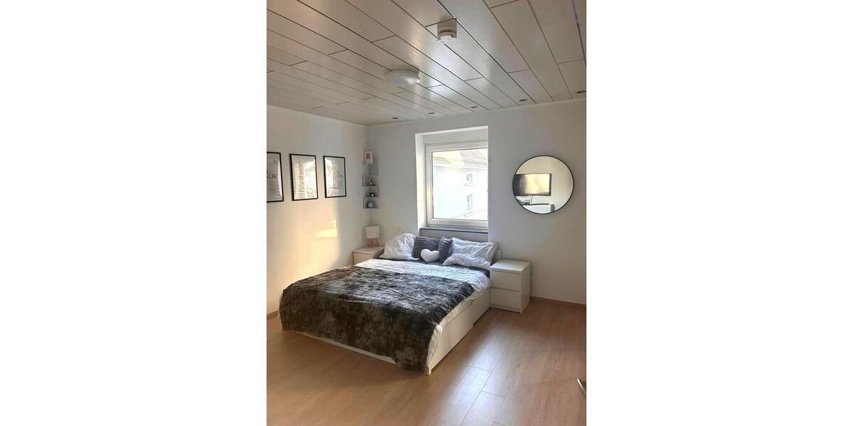 Etagenwohnung Kelkheim (Taunus) - 3 Zimmer, 91 m&sup2;, 399.000&euro; | Angebot:24980735