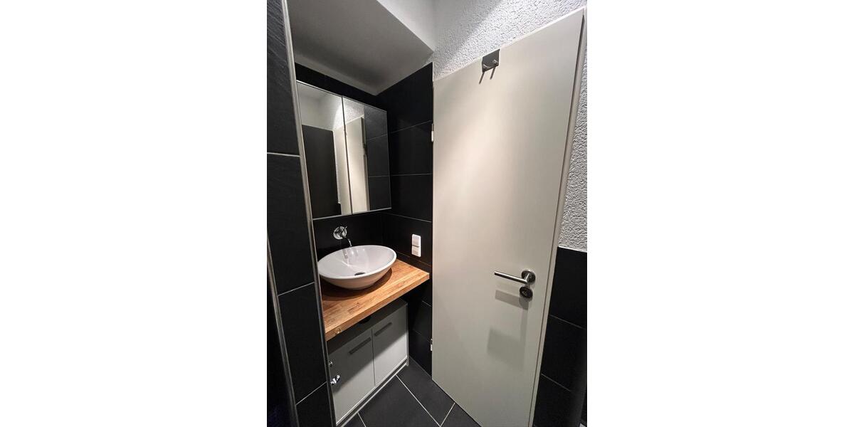 Etagenwohnung Wiesbaden Südost - 1 Zimmer, 25 m&sup2;, 850&euro; | Angebot:26228112
