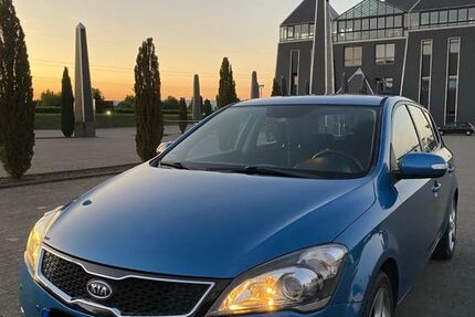 Kia ceed / Ceed 167.500 km 4.200 &euro; Mainz 55116