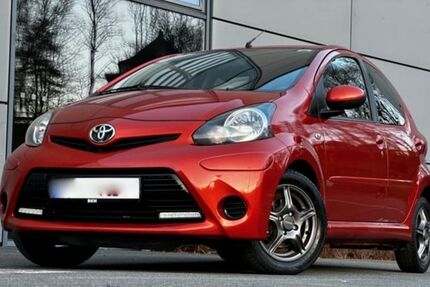 Toyota Aygo (X) 131.500 km 4.500 &euro; Hattersheim am Main 65795