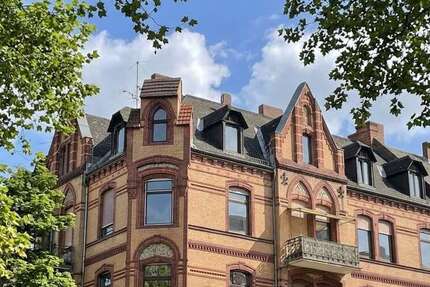 Wohnung Wiesbaden Nordost - 4 Zimmer, 107 m&sup2;, 990&euro; | Angebot:27317959