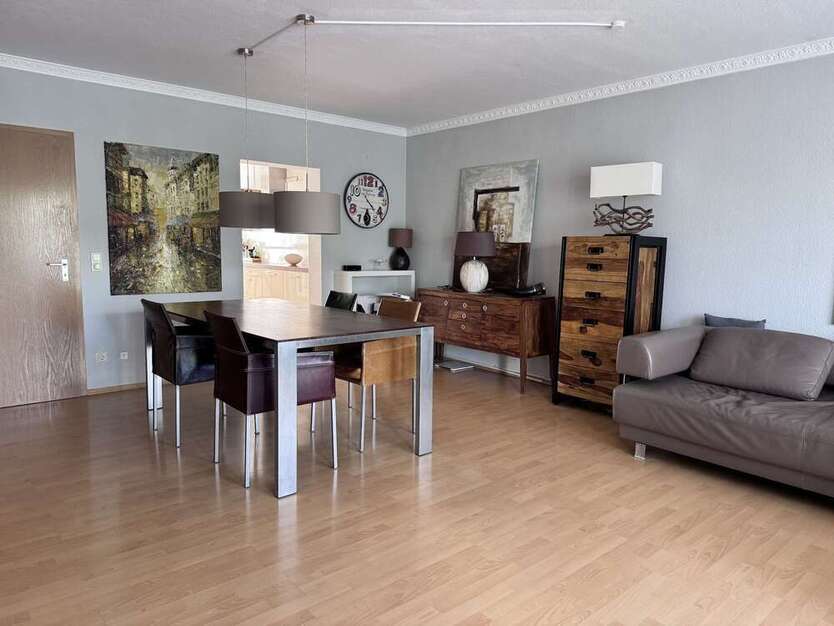 Wohnung zum Mieten in Neu Anspach 960 € 93 m²