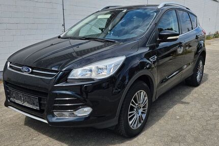 Ford Kuga 142.000 km 6.699 &euro; Kelkheim ( Taunus ) 65779