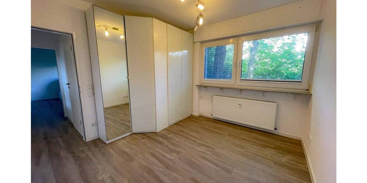 Etagenwohnung Bad Soden - 3 Zimmer, 80 m&sup2;, 1.300&euro; | Angebot:26918359