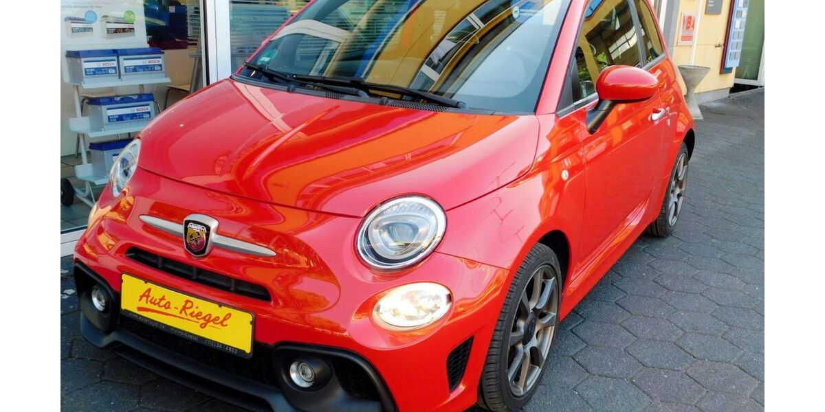 Abarth 595C 66.462 km 13.800 &euro; Wiesbaden 55252