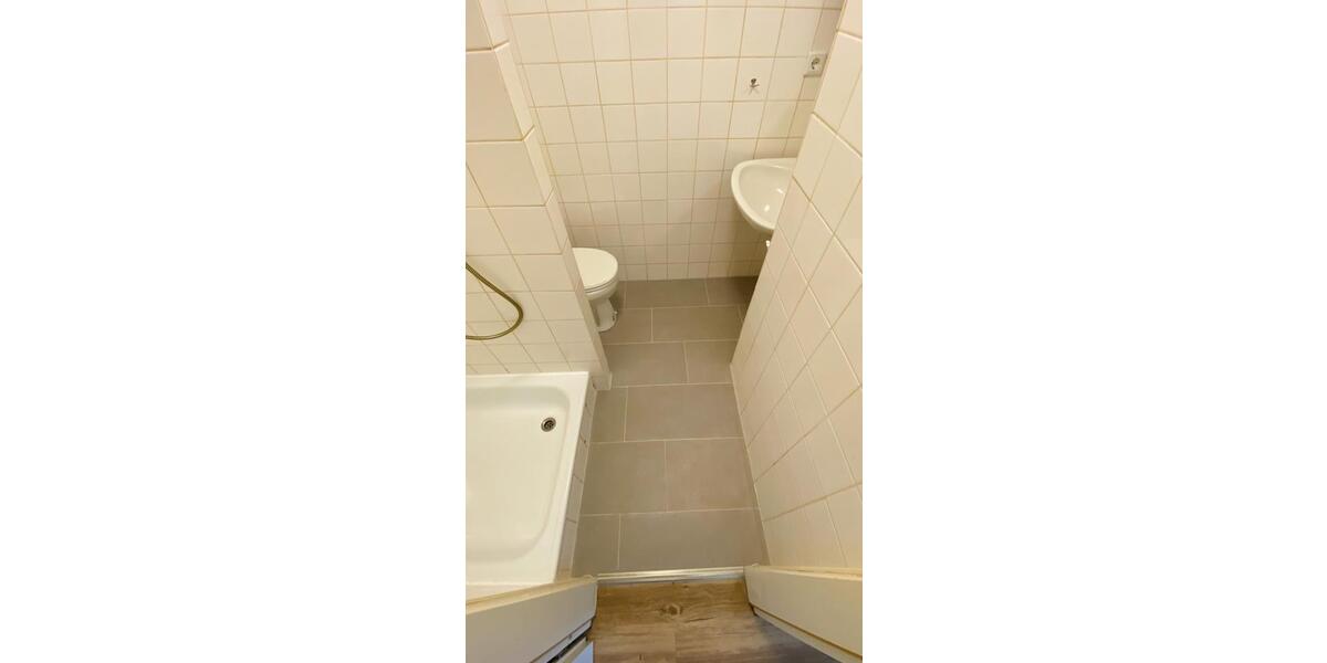Etagenwohnung Mainz Gonsenheim - 1 Zimmer, 20 m&sup2;, 450&euro; | Angebot:26403593