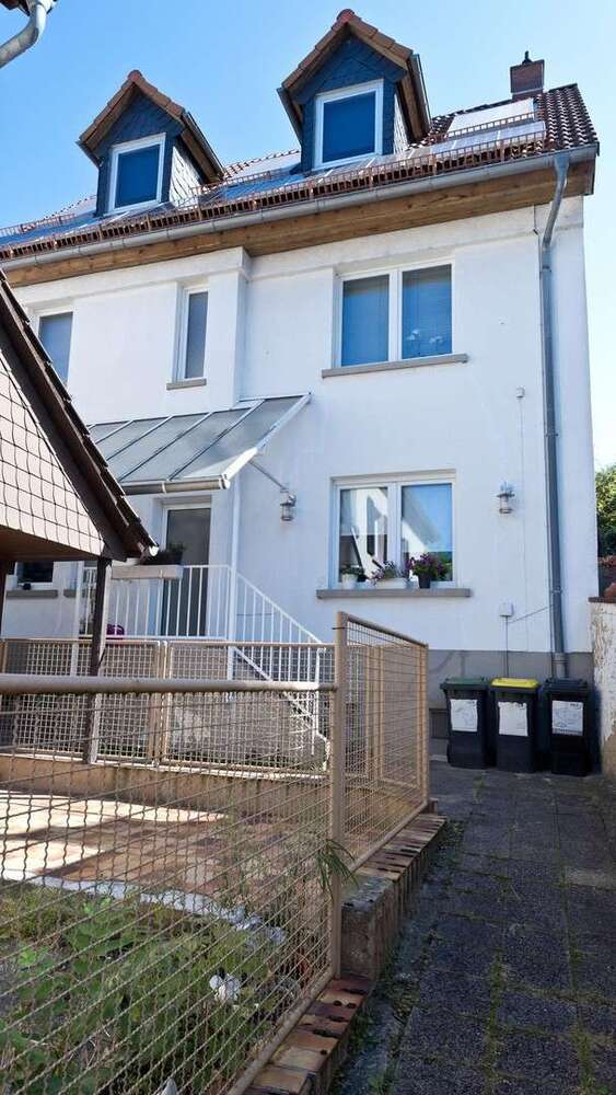 Haus zum Kaufen in Frankfurt 697.000 € 150 m²