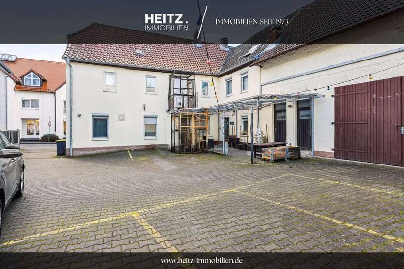 Haus zum Kaufen in Frankfurt am Main 785.000 € 220 m²